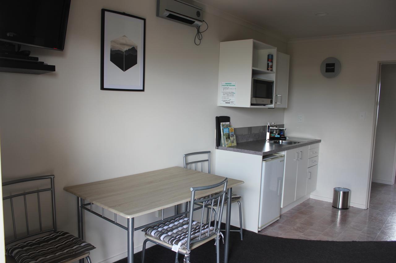 Kiwi Court Motel Hawera Exterior foto